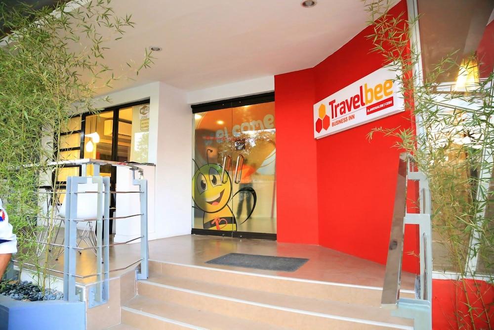 סבו Travelbee Fuente Inn מראה חיצוני תמונה